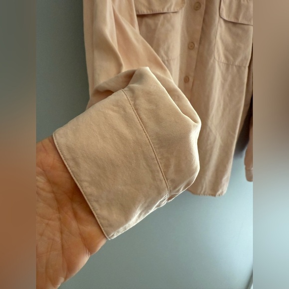 Chaus Button Up Blouse Women’s SZ 12 Collared Long Sleeve Silk Light Pink Career - Picture 4 of 7